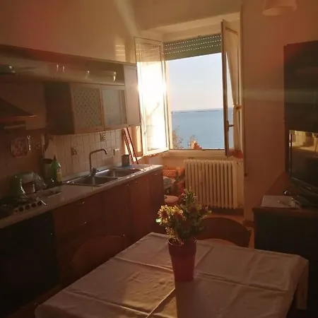 Bed & Breakfast Mediterraneo Travel