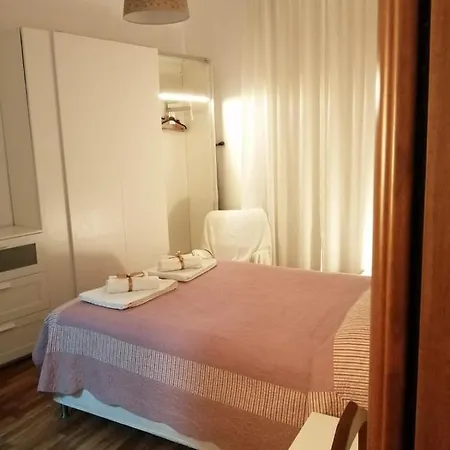 Mediterraneo Travel Bed & Breakfast 3*